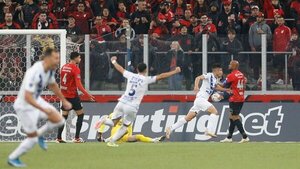 Histórico: Ameliano gana en Brasil y avanza a octavos