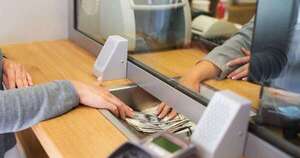 La Nación / A partir del segundo semestre se espera un dólar a la baja