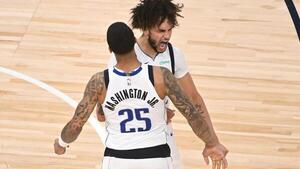 Mavericks llegan a la final de la NBA tras arrollador triunfo ante Timberwolves