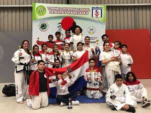 Taekwondo: Academia Paraguay, destacada - Polideportivo - ABC Color