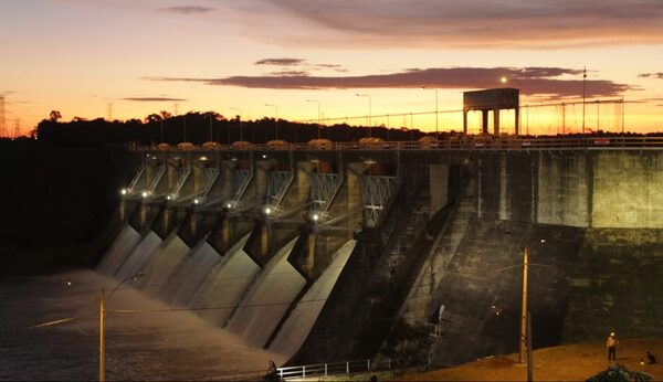 Paraguay oficializa licitación de los primeros 100 megawatts de energía con miras al mercado brasileño - .::Agencia IP::.