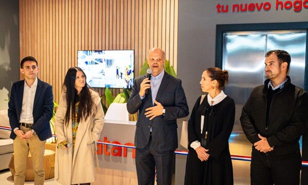 NATANIA INAUGURA SU NUEVO DEPARTAMENTO MODELO EN EL SHOPPING MARISCAL