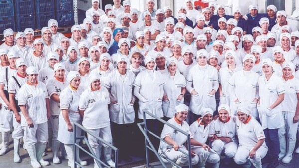 Con servicio de almuerzo a voluntarios, Comepar reafirma su apoyo a Teletón