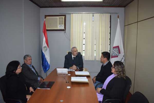 Autoridades municipales de Mallorquín se reúnen con fiscal adjunto y ofrecen terreno para construcción de sede propia - ADN Digital
