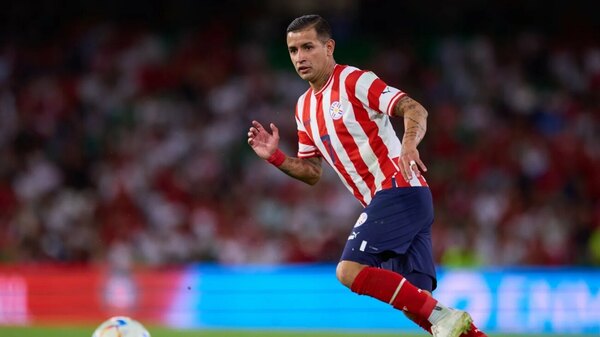 Versus / ¿Después de cuánto vuelve Derlis González a la Albirroja?