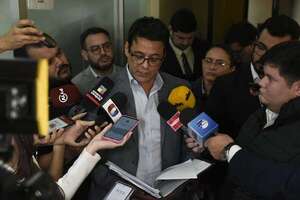 Nenecho usó fondos de bonos para pagar operatividad de funcionarios, admite Mora - Nacionales - ABC Color