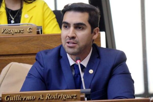 Por "negligencias" renuncia a la Comisión de lucha contra el narcotráfico - Portal Digital Cáritas Universidad Católica