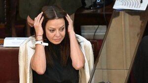Sacerdotes de Argentina reclaman la renuncia de una ministra por el escándalo de alimentos