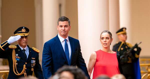 La Nación / Santiago Peña asiste a ceremonia de investidura de Nayib Bukele