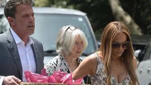 Jennifer Lopez y Ben Affleck reaparecen juntos, pero no felices