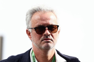Versus / José Mourinho anuncia su llegada al banquillo del Fenerbahce de Turquía
