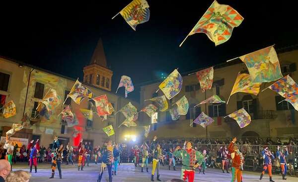 “Festa in Piazza” ofrecerá un variado programa artístico en la Plaza Italia - Cultura - ABC Color