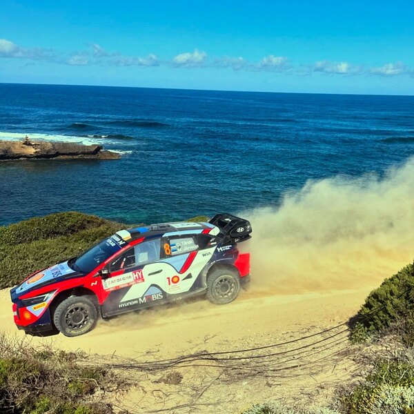 Versus / Tänak se impone a Ogier en un apretado final en el Rally de Cerdeña