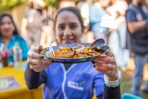 Comilona de Teletón: Una fiesta de comida y solidaridad que reúne a miles de asistentes hoy - Unicanal