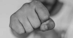 Diario HOY | Imputan a joven que protagonizó violenta agresión en plena vía pública