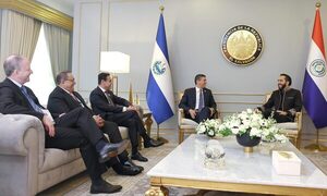 Presidentes Santiago Peña y Nayib Bukele fortalecen lazos entre Paraguay y El Salvador - El Trueno