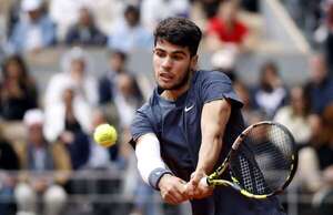 Alcaraz se mete en cuartos de Roland Garros con cómodo triunfo ante Auger-Aliassime - Polideportivo - ABC Color