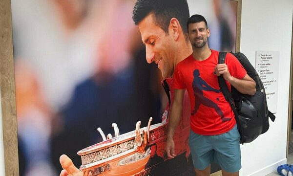 Versus / Pese a los contratiempos, Djokovic vuelve a ser un 'animal competitivo' en Roland Garros