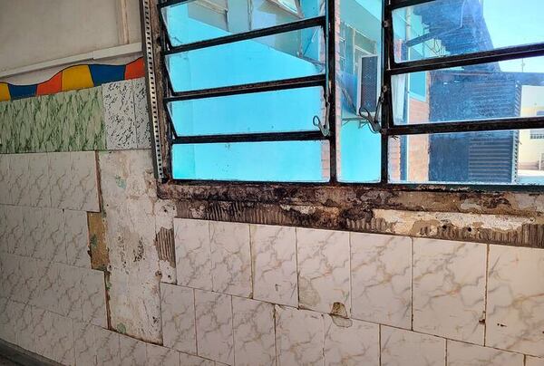 Hospital Barrio Obrero en calamitosa situación edilicia, denuncian vecinos - Nacionales - ABC Color