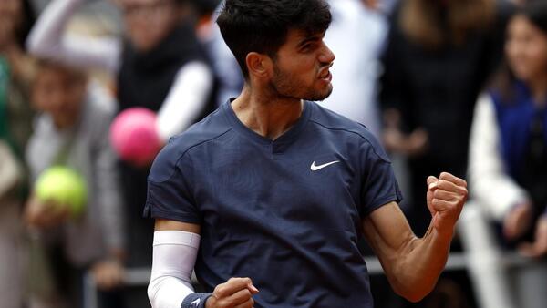 Alcaraz se cita con Tsitsipas, Dimitrov desafía a Sinner