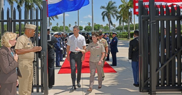 Peña termina su gira por EE.UU alineado con Richardson y la agenda de seguridad de Biden