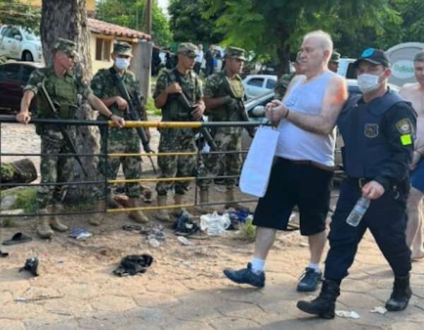 RGD vuelve al banquillo de acusados, esta vez por el robo 471 de cheques - Nacionales - ABC Color