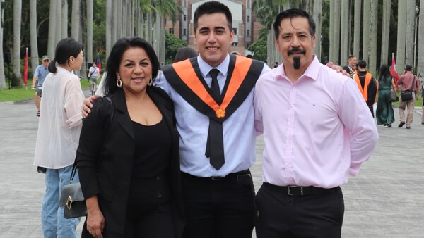 El viaje de Jhonny Caballero: De CDE a la excelencia en Taiwán