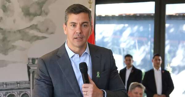 Diario HOY | Gestión en los departamentos: Peña entrega maquinarias para mantenimiento vial
