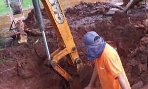 ESSAP inicia “rústica” reparación de calles en Coronel Oviedo - OviedoPress
