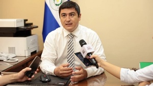 Paraguayo Cubas expulsa al senador José Oviedo de Cruzada Nacional