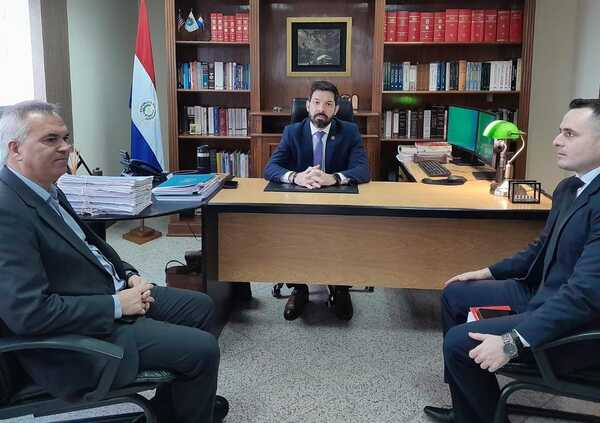 Juez estudia reposición planteada por la defensa de Erico Galeano - PDS RADIO Y TV