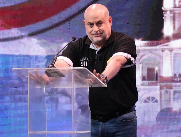 “Senador José Oviedo ya no pertenece a Cruzada Nacional”, afirma Paraguayo Cubas · Radio Monumental 1080 AM