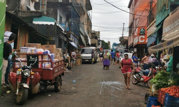 Anuncian censo para regularizar locales del Mercado de Abasto de Ciudad del Este - ADN Digital