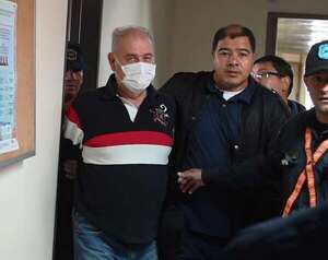 RGD recusa a presidente del tribunal y traba juicio por robo de cheques - Nacionales - ABC Color
