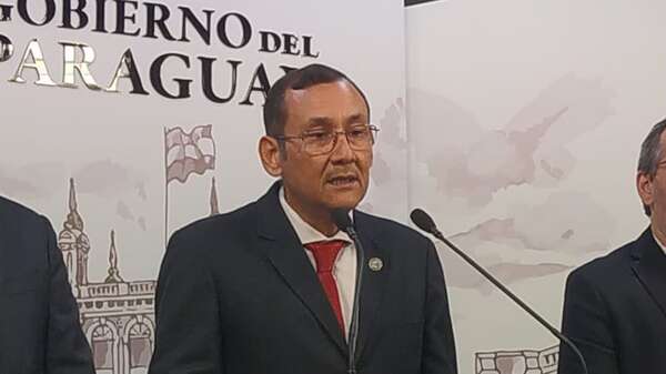 Ejecutivo propone a Miguel Mora como próximo miembro del directorio del BCP - Política - ABC Color