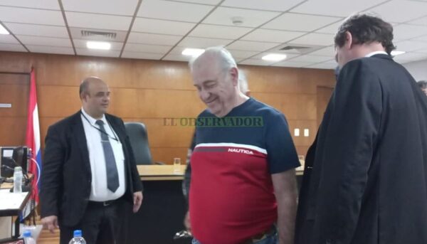 RGD recusó a dos miembros del Tribunal de Sentencia y logró suspender juicio por supuesto hurto de cheques