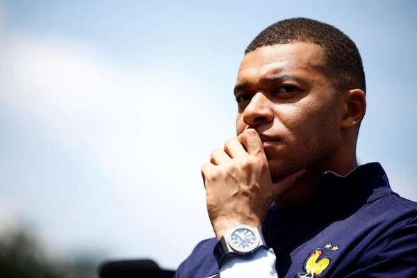 Kylian Mbappé fue anunciado oficialmente en el Real Madrid - Fútbol Internacional - ABC Color