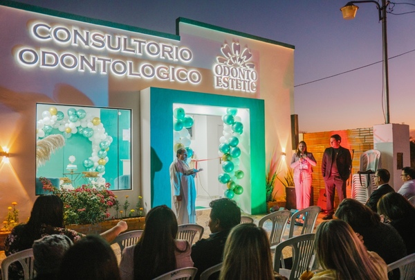 Inauguración del Nuevo Local de Odonto Estetic: Celebrando una Década de Excelencia