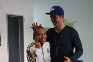 Versus / "Un sueño hecho realidad", reacciona Mbappé tras firmar por el Real Madrid