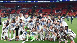 El plantel del Real Madrid le da la bienvenida a Mbappé