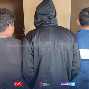 APREHENDEN A TRES INDIVIDUOS POR INTENTO DE HURTO EN ENCARNACIÓN - TVS