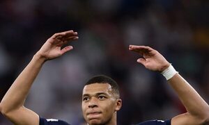 (VIDEO)Real Madrid oficializa fichaje de Mbappé: “Un sueño hecho realidad”