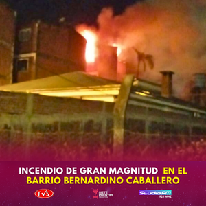 INCENDIO ESTRUCTURAL DE GRAN MAGNITUD OCURRIÓ EN PLENO MICROCENTRO DE ENCARNACIÓN - TVS