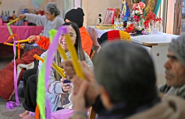 Hogar Gijón Roga: Cuidado integral y actividades recreativas para personas mayores - Unicanal