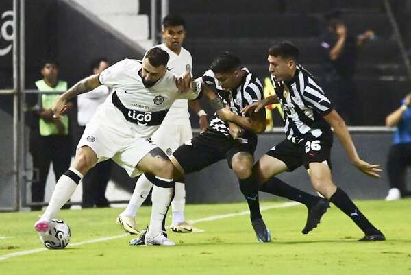 Árbitros para la última fecha - Fútbol - ABC Color