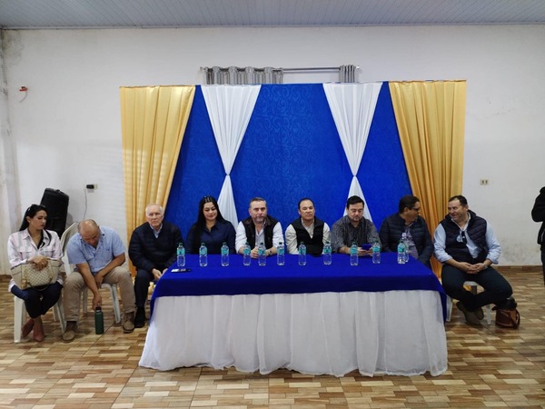 Liberales inician camino hacia la unidad con un nuevo movimiento - La Clave