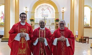 Franqueño ofició su primera misa tras ser ordenado sacerdote