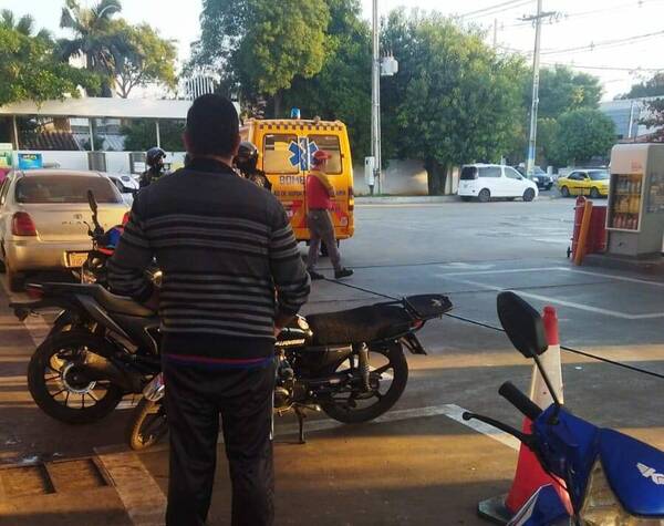 Le llegó su hora: entró al baño para hacer pipí y terminó muerto
