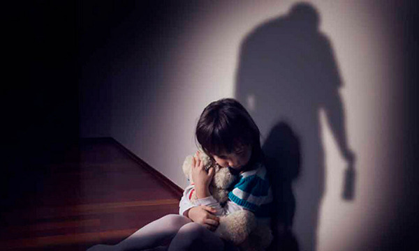 La victima es una niña de 10 años que relata que fue víctima de abusos por parte de su abuelastro - OviedoPress