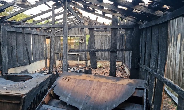 Municipalidad y Gobernación brindarán ayuda a profesora cuya casa sufrió un incendio - OviedoPress